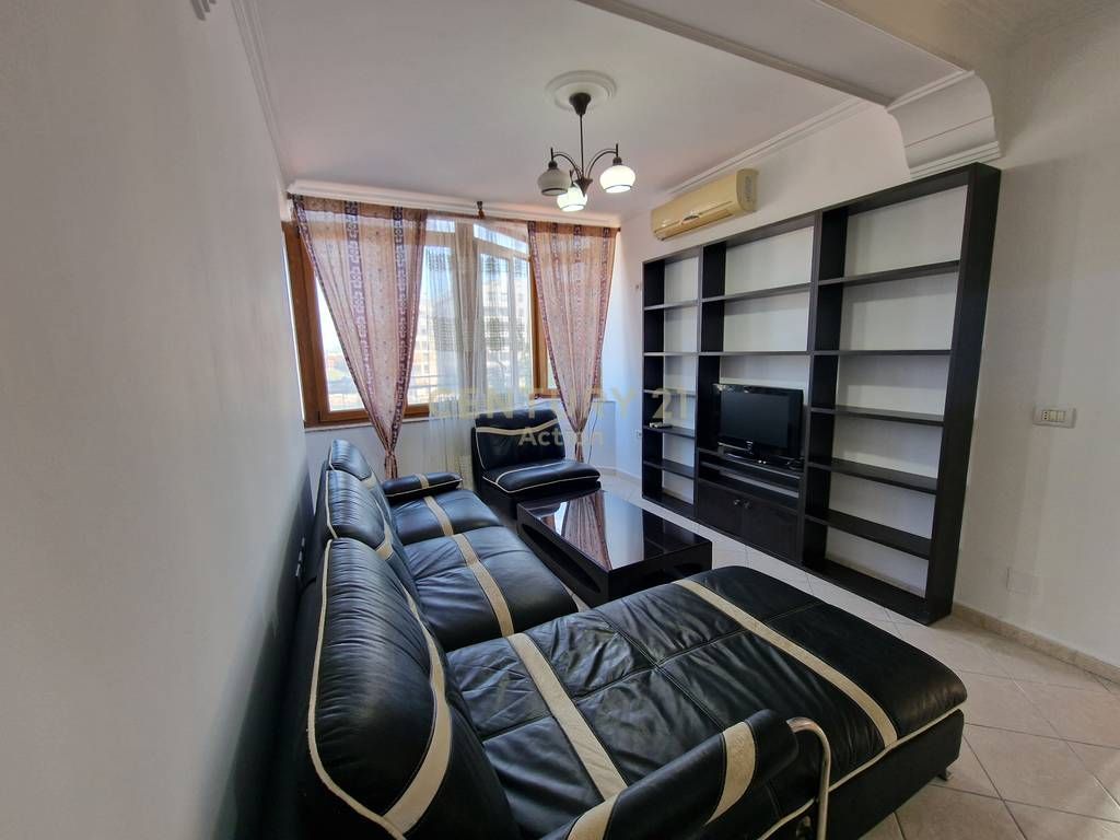 Apartament në shitje Bulevardi i Ri