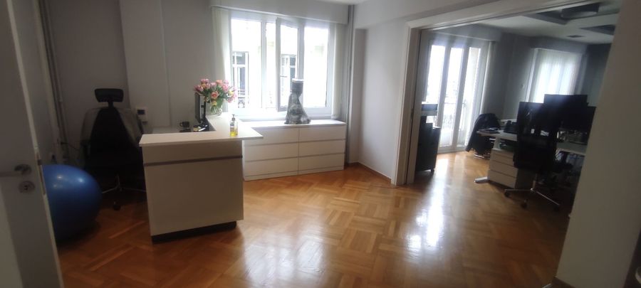 صورة فوتوغرافية 317539438