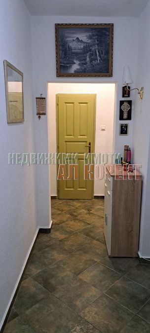 Снимка 318165154