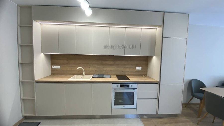 Снимка 318333598