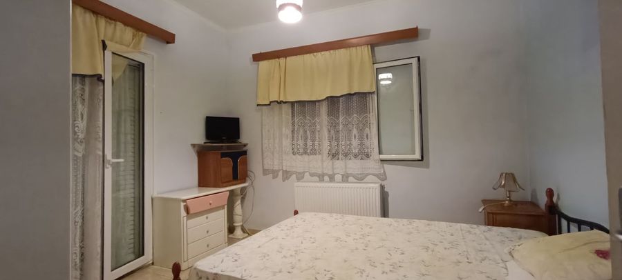 Снимка 318835297