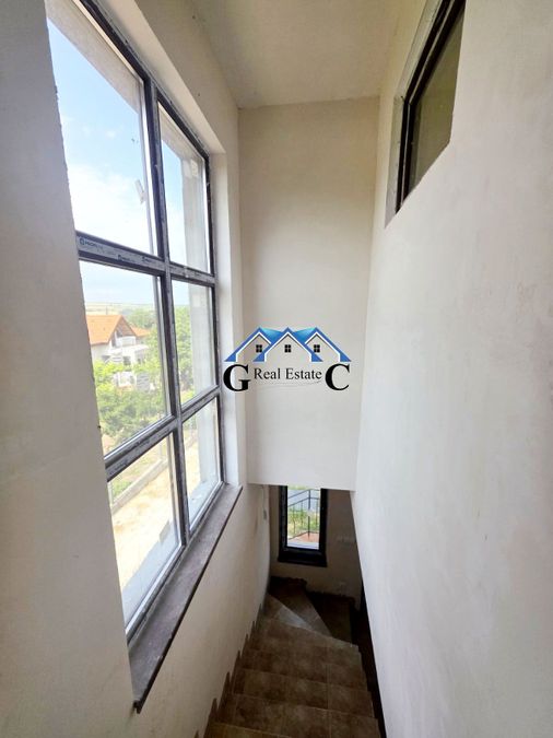 Снимка 318930754