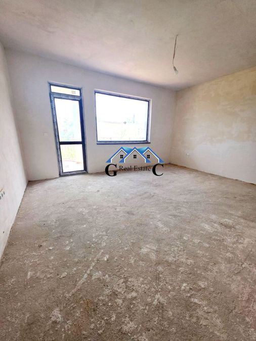 Снимка 318930757