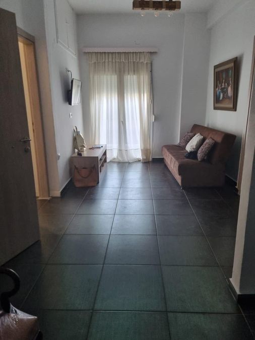 Photo 320384173