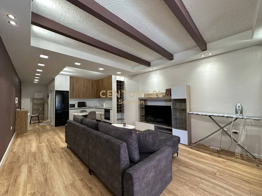 Apartament me qira Kopshti Zoologjik