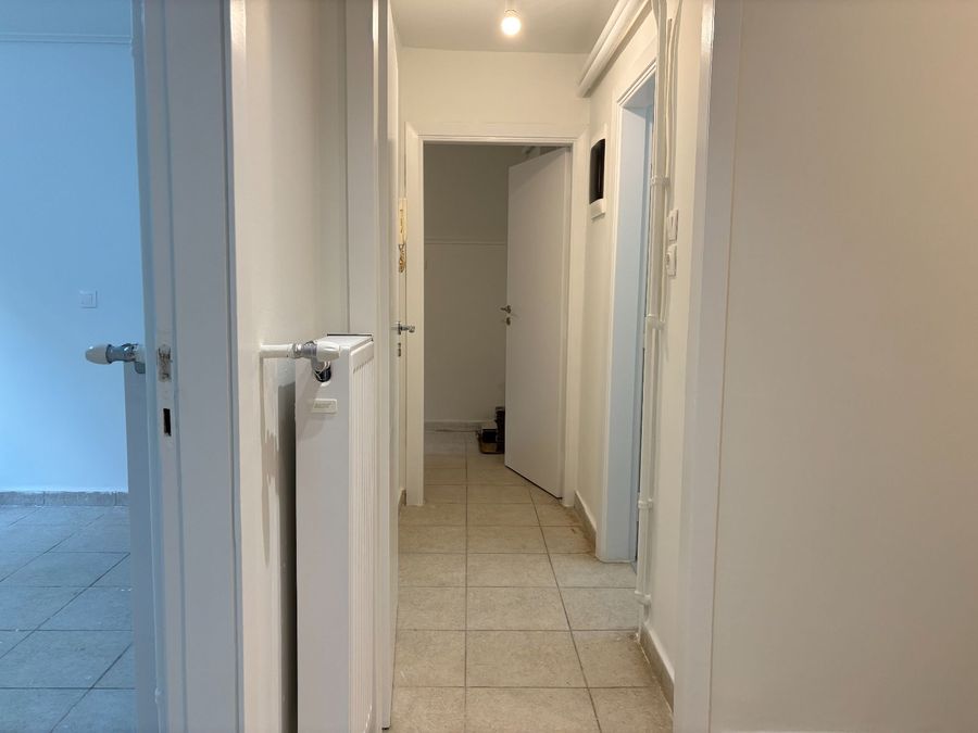 Photo 320896162