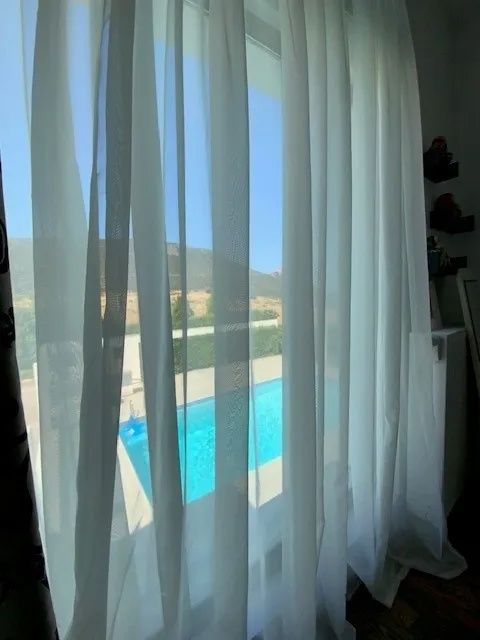 Photo 321085606