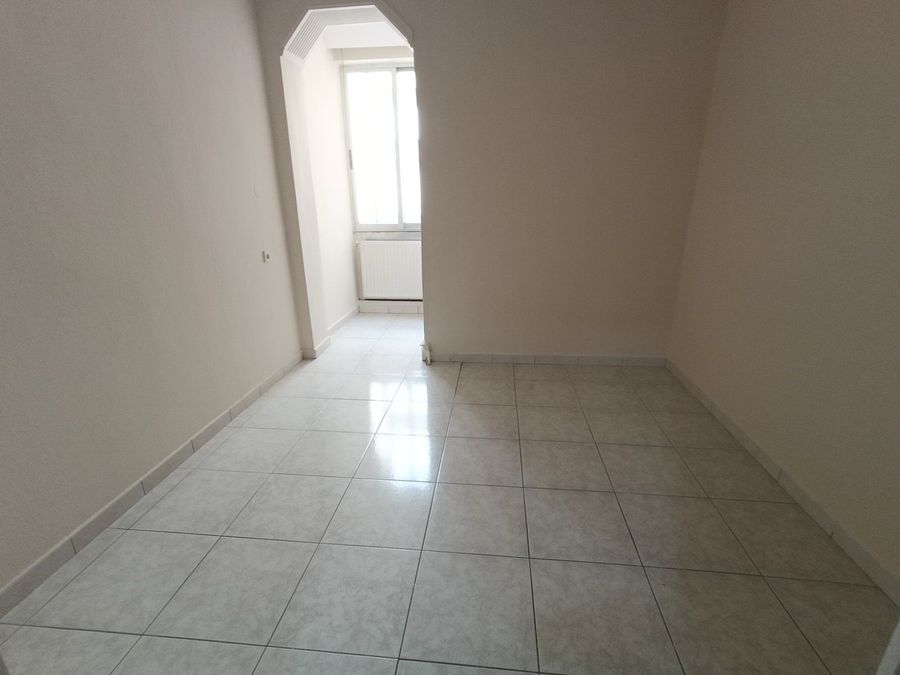 Photo 321729277