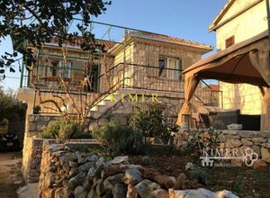 House 100m² for sale, Split-Dalmatia, Trogir - Listing 17982381 | Crozilla