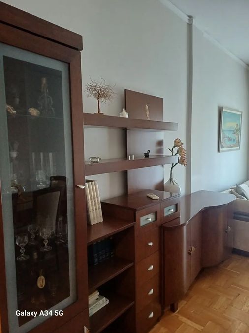 Photo 323087722