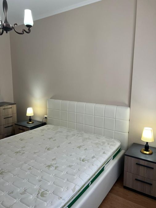 Foto 323848147