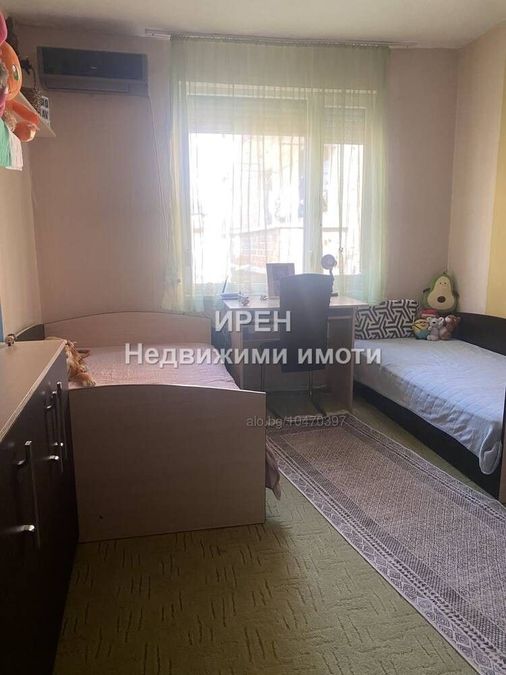 Снимка 323960641