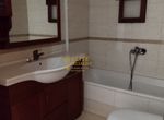 Photo 324067744