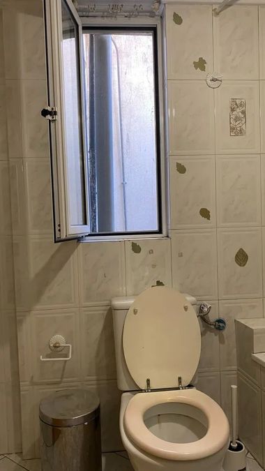 Photo 324283450