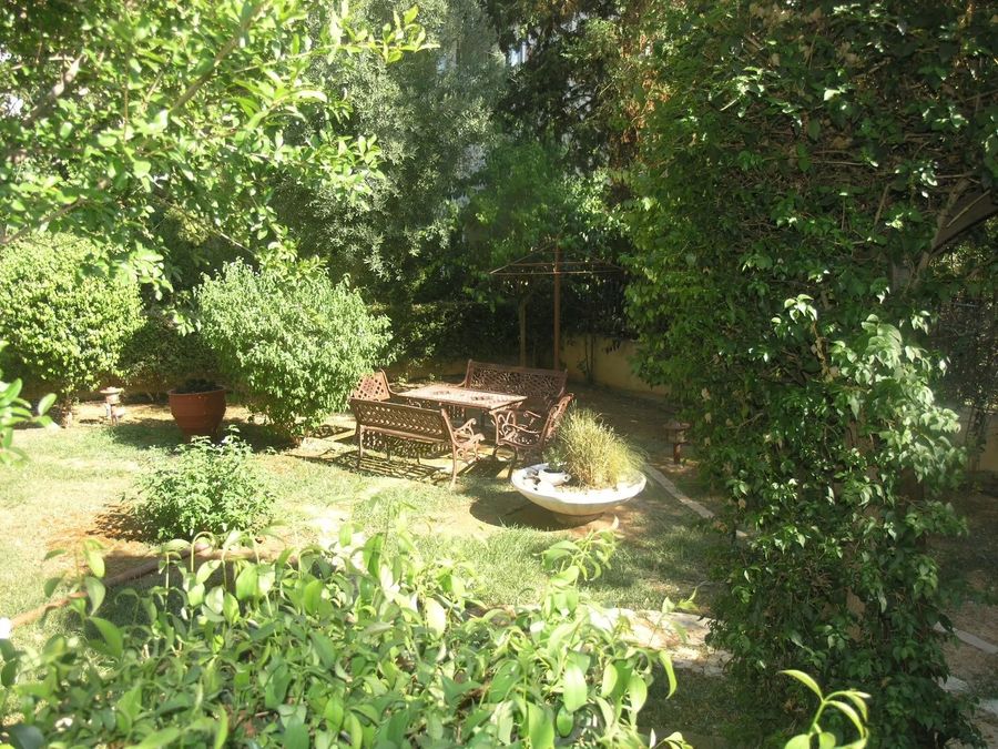 Photo 324698410