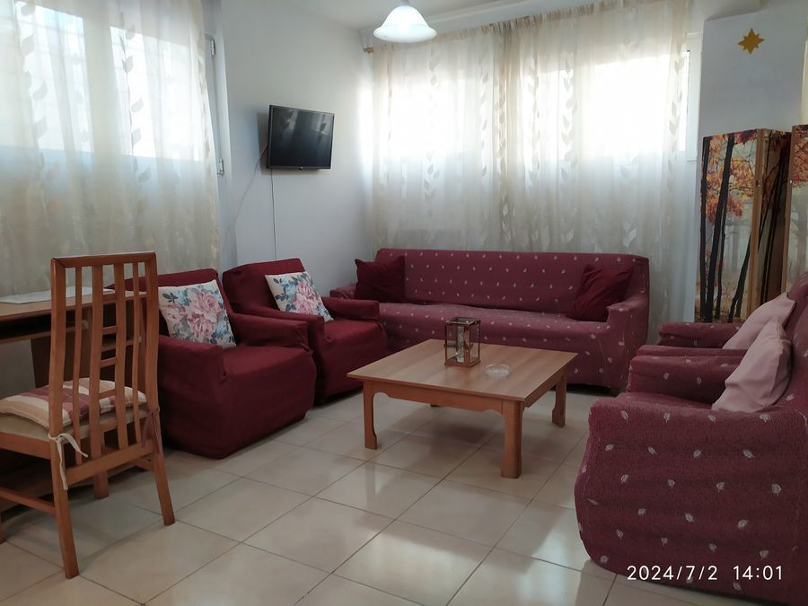 Photo 324783880