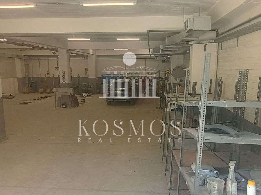 Photo 324944428