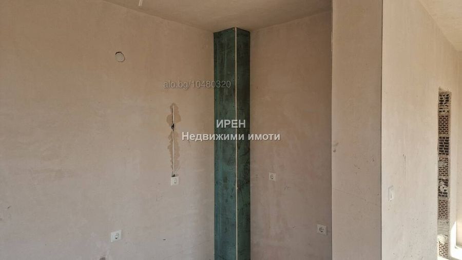 Снимка 325312186