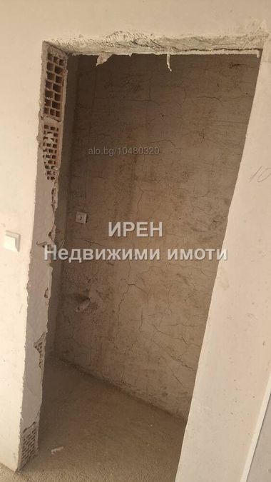 Снимка 325312192