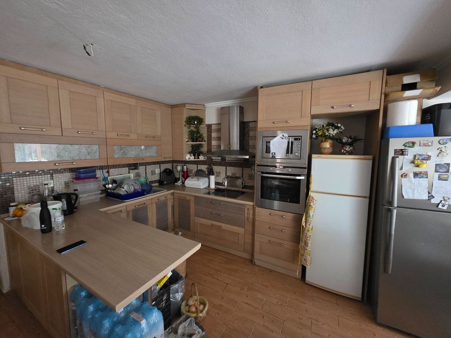 Снимка 325358857