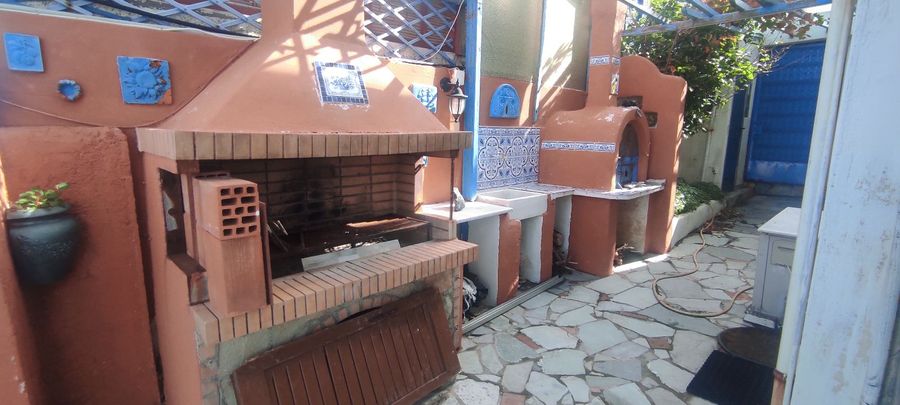 صورة فوتوغرافية 325616686