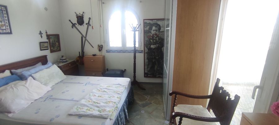 صورة فوتوغرافية 325616722