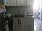 Photo 325655212