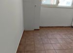 Photo 325767616