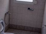 Photo 325768012