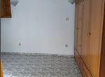 Photo 325828468