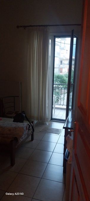 Photo 325887844