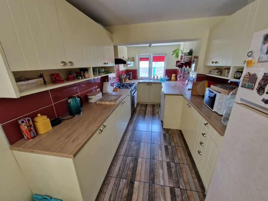 Снимка 326188123