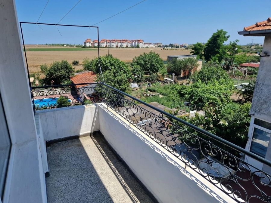 Снимка 326188171