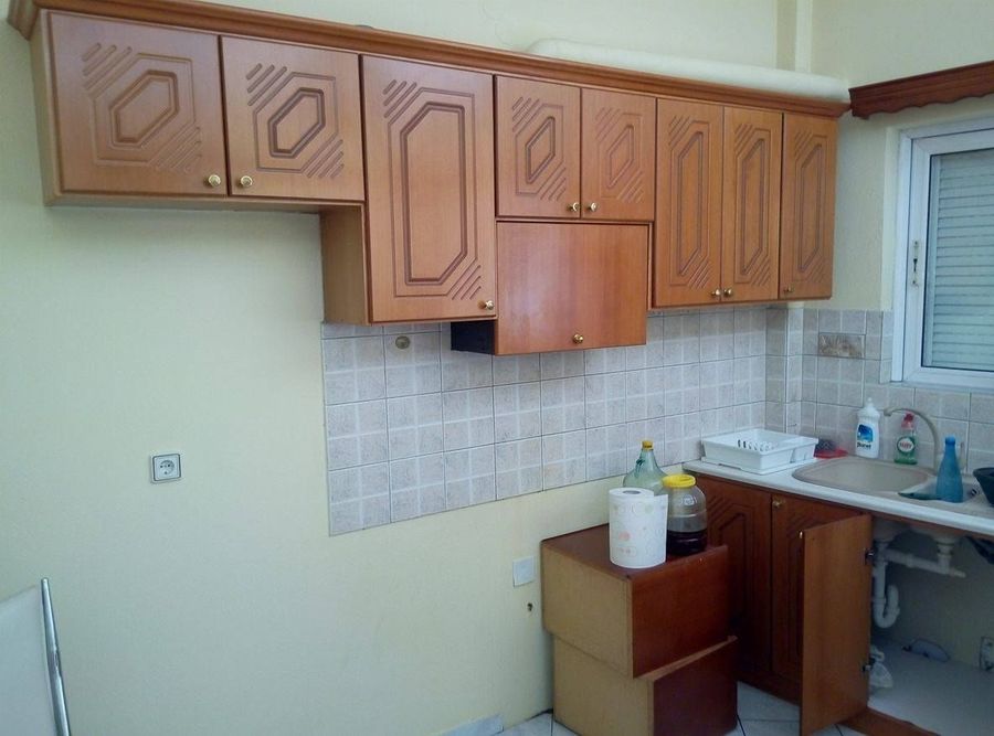 Photo 326327560