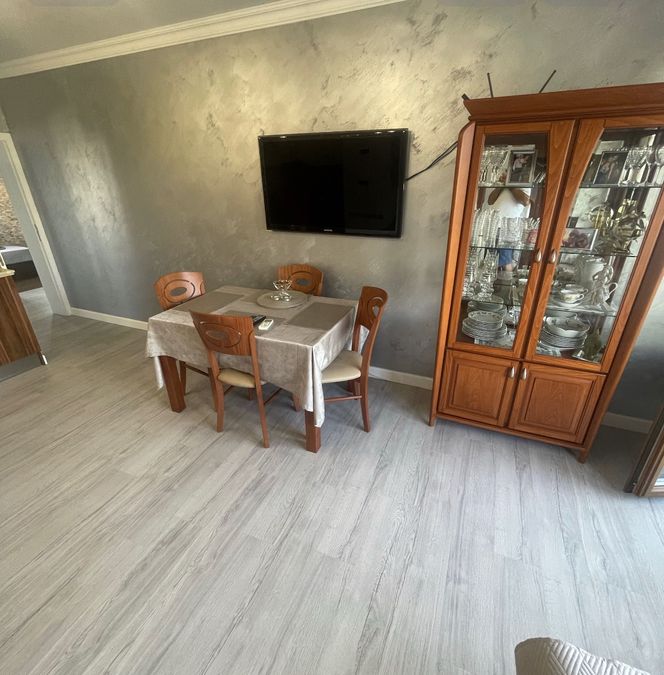 Снимка 326831017