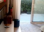 Photo 326899477