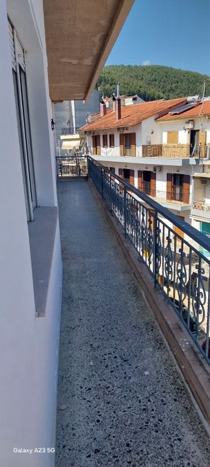 Photo 327030073