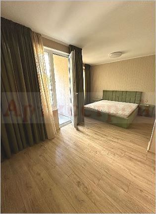 Снимка 327224458