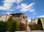 Photo 327288142