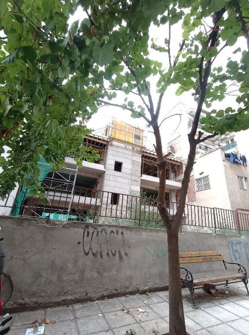 Photo 327289417