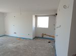Photo 327404224