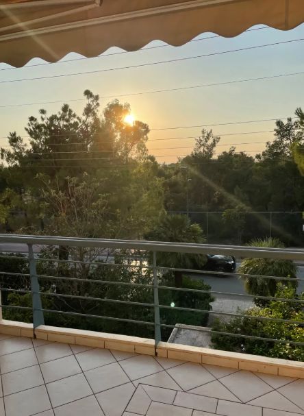Photo 327508471