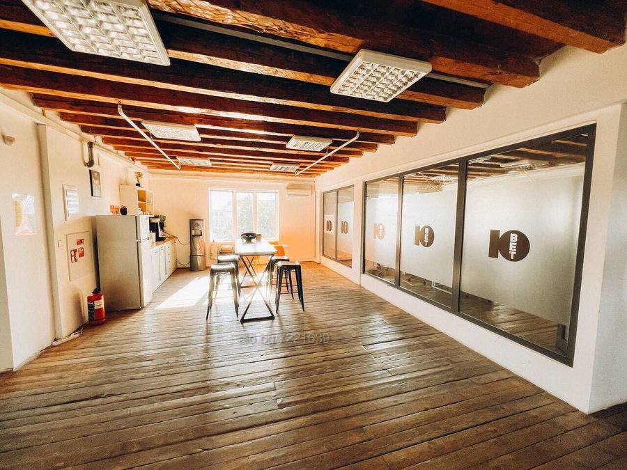 Снимка 327583744