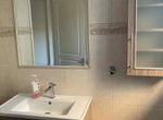 Photo 327623239