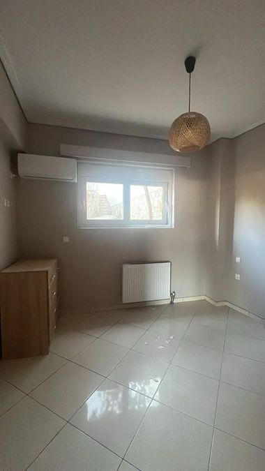 Photo 327691978