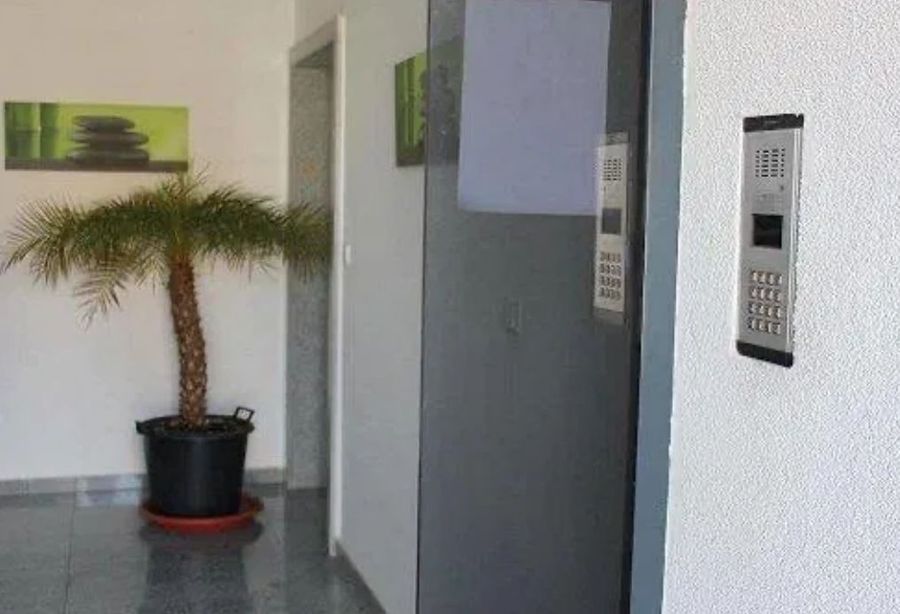 Снимка 327865231