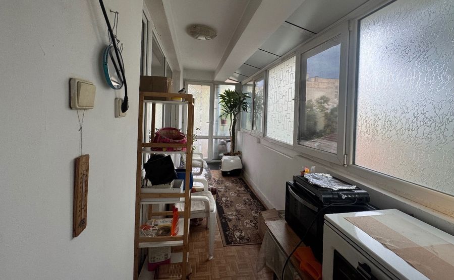 Снимка 327934186