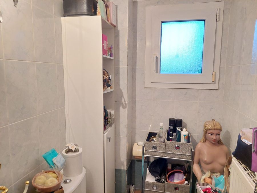 Photo 327972658