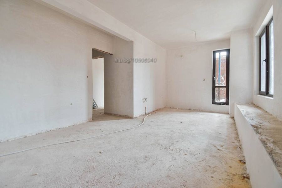 Снимка 327976717