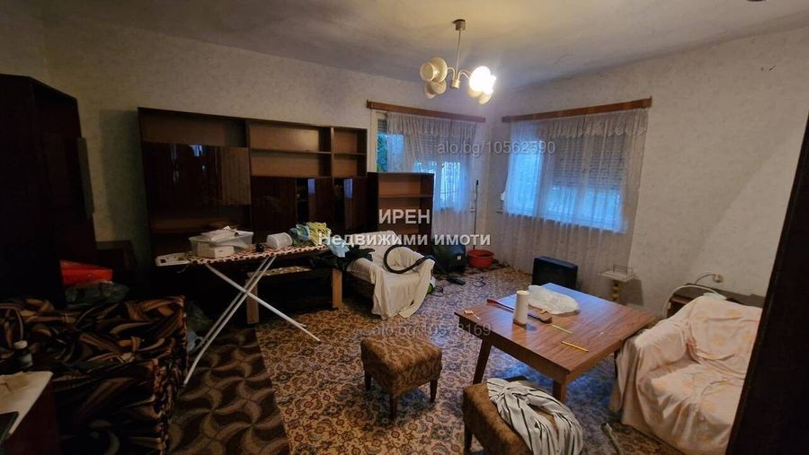 Снимка 328070911